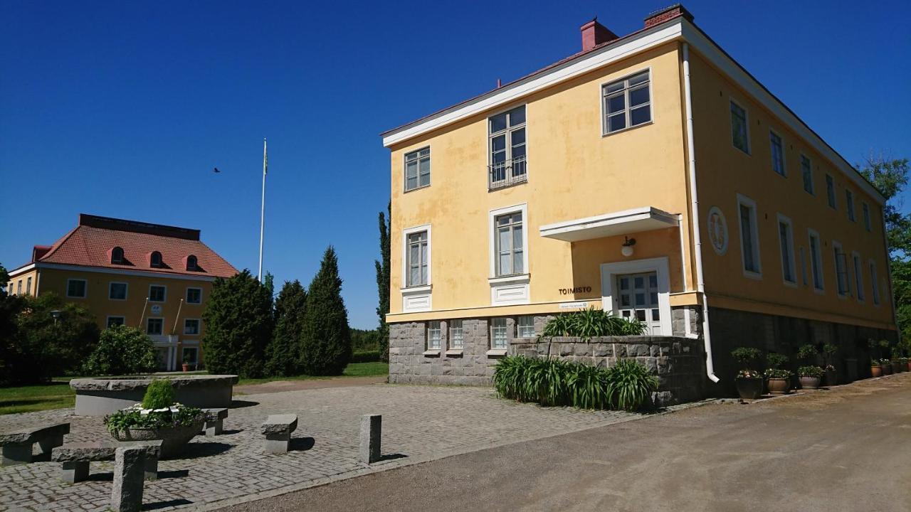 Lepaan Kartanon Toimela Aparthotel Kültér fotó